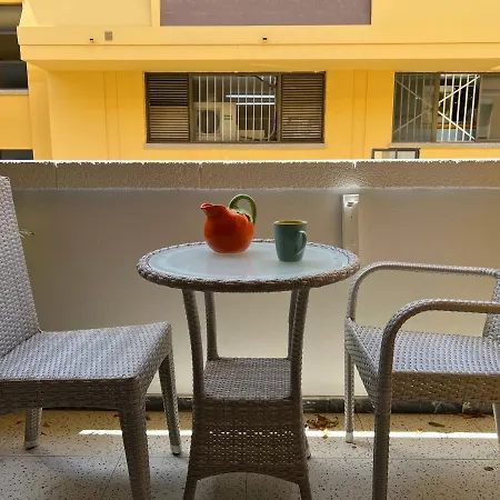 דירה Spacious 4 Bedrooms For Family Or Several Friends